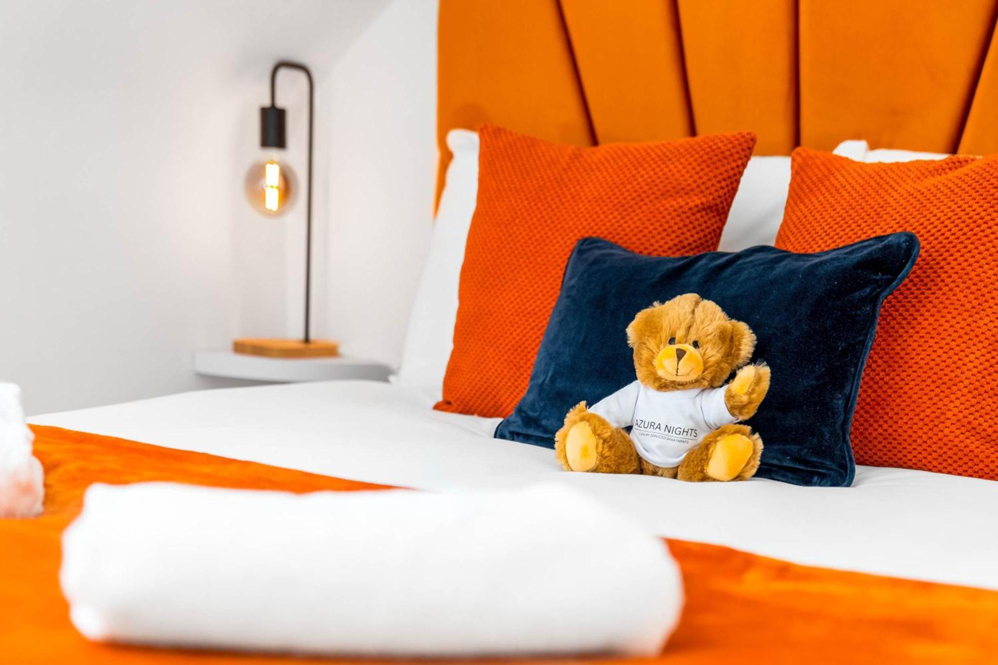 Luxury City Centre 5 Bed House With En-Suite, Bbq, On-Site Parking By Azura Nights Birmingham Luaran gambar