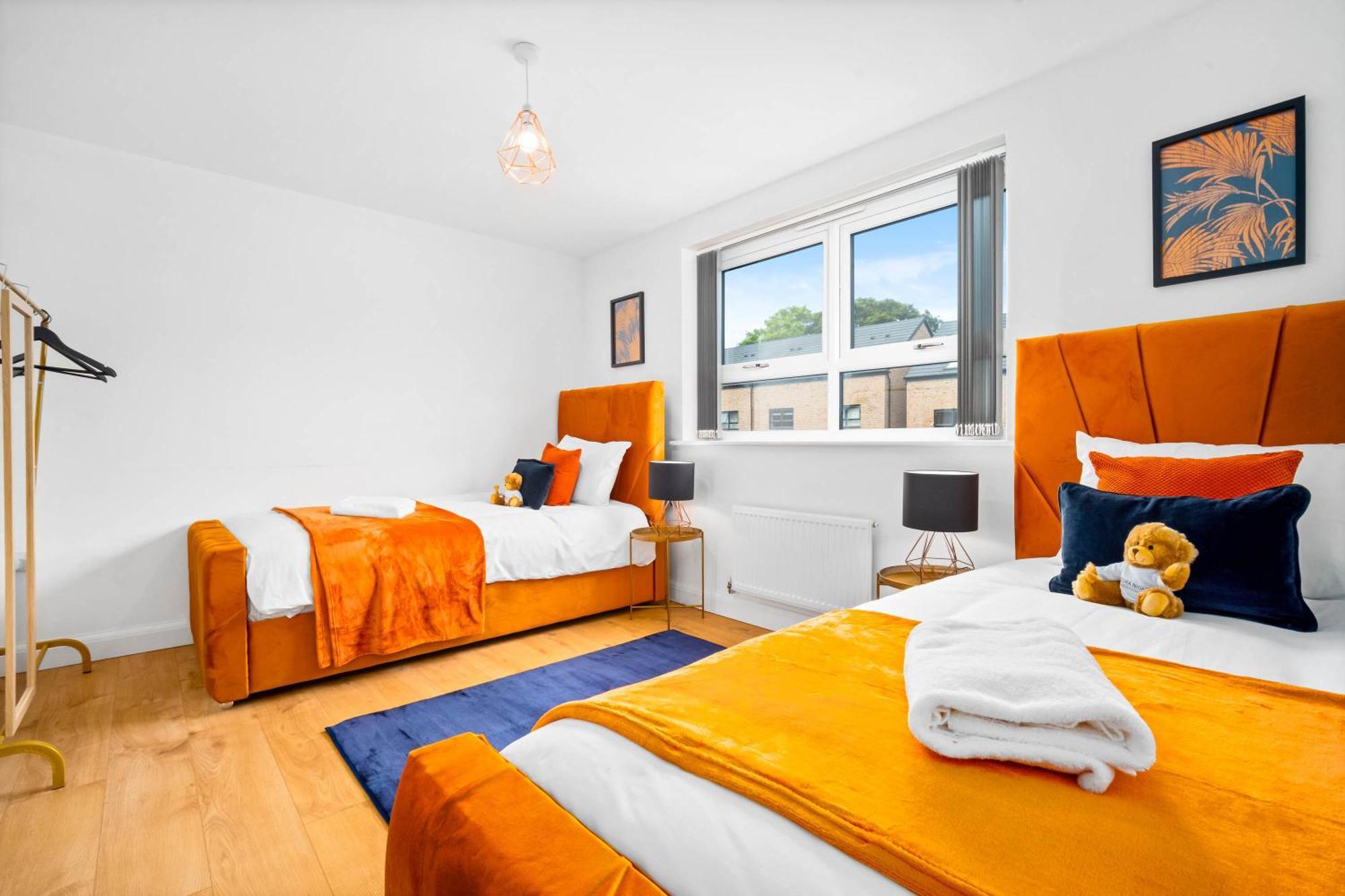 Luxury City Centre 5 Bed House With En-Suite, Bbq, On-Site Parking By Azura Nights Birmingham Luaran gambar