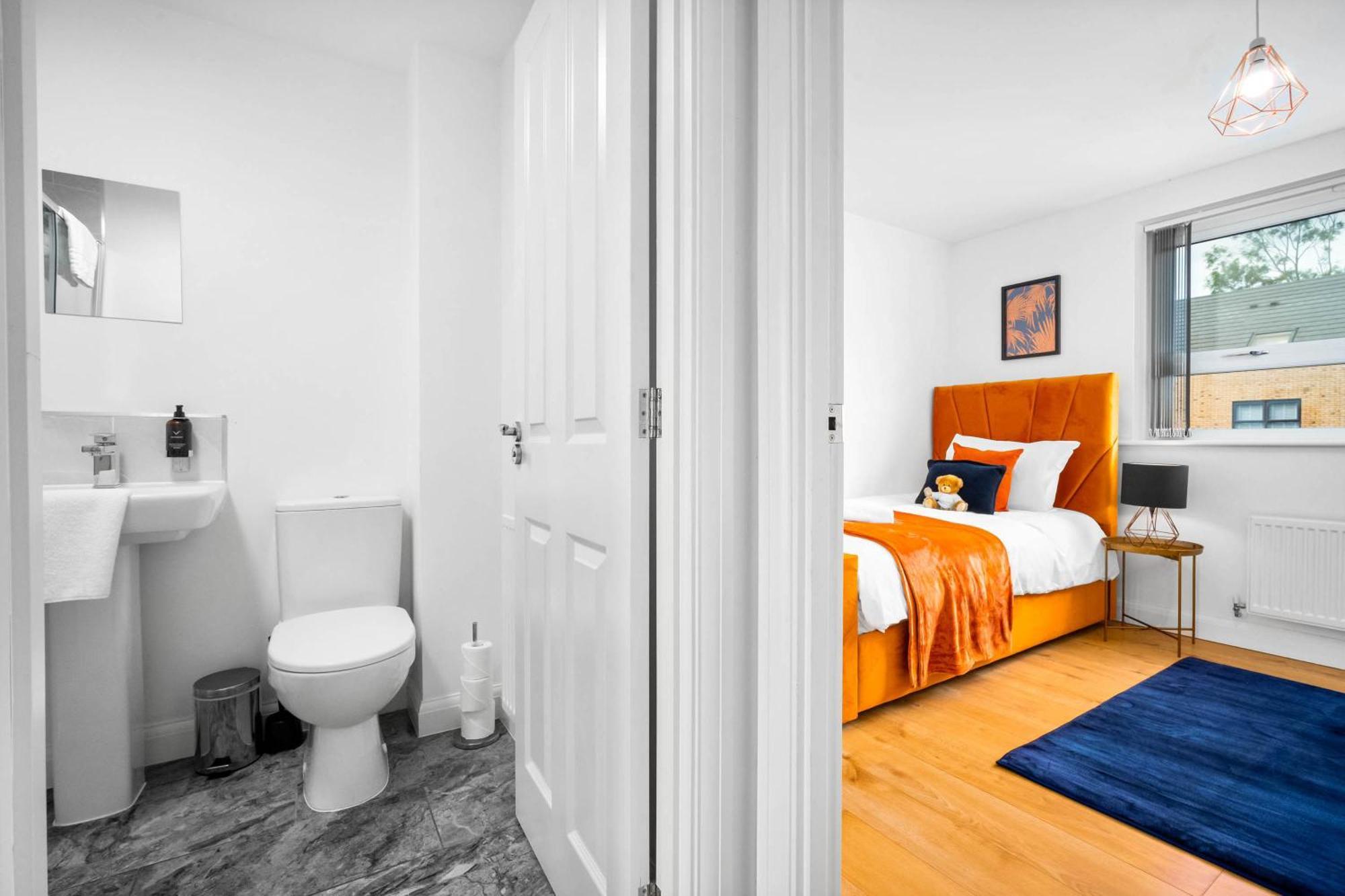 Luxury City Centre 5 Bed House With En-Suite, Bbq, On-Site Parking By Azura Nights Birmingham Luaran gambar