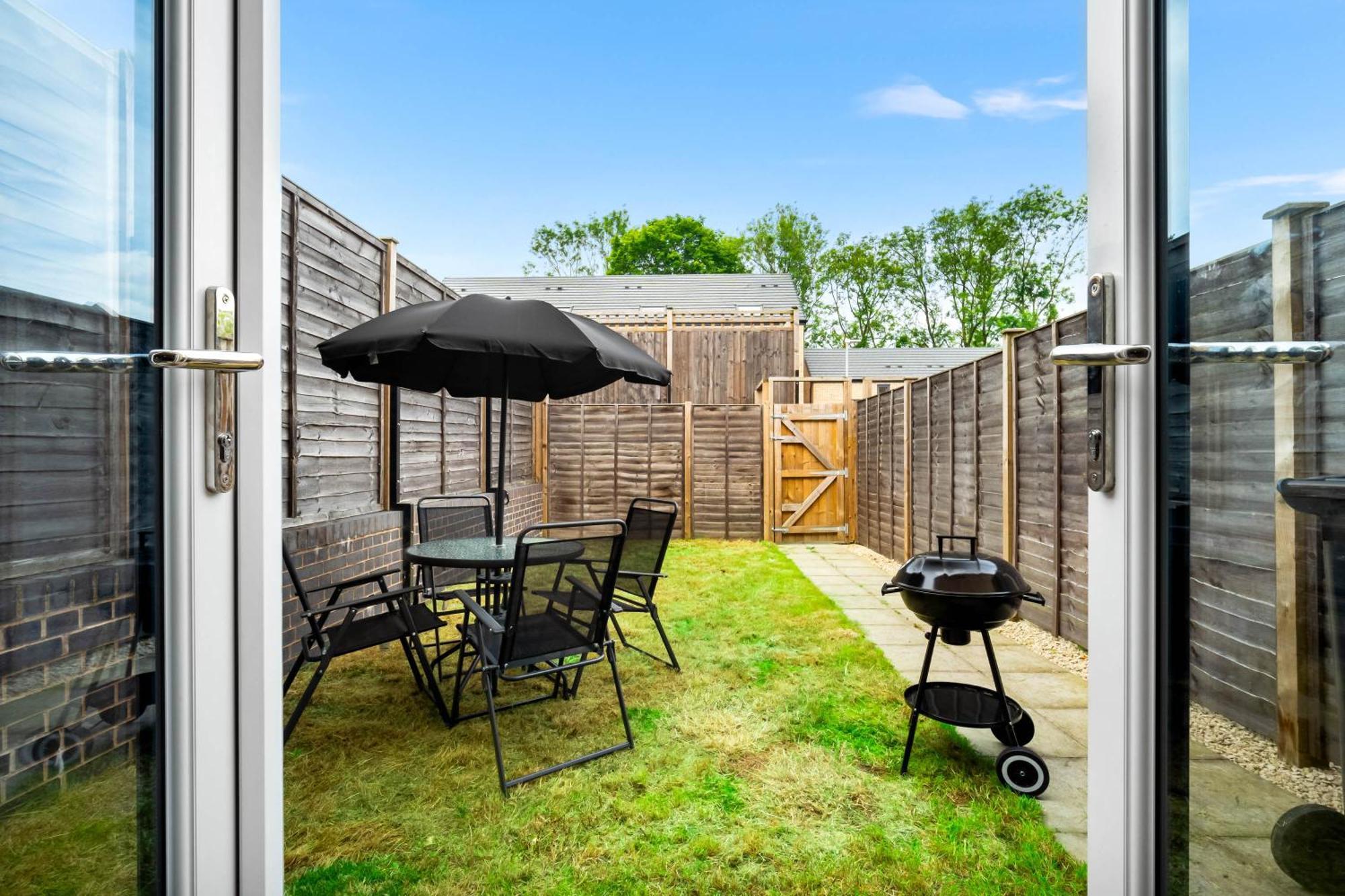 Luxury City Centre 5 Bed House With En-Suite, Bbq, On-Site Parking By Azura Nights Birmingham Luaran gambar